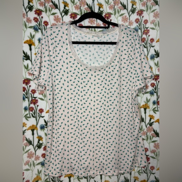 Free Kisses Tops - Free Kisses Pink Scoop Neck Top with Green Floral Print